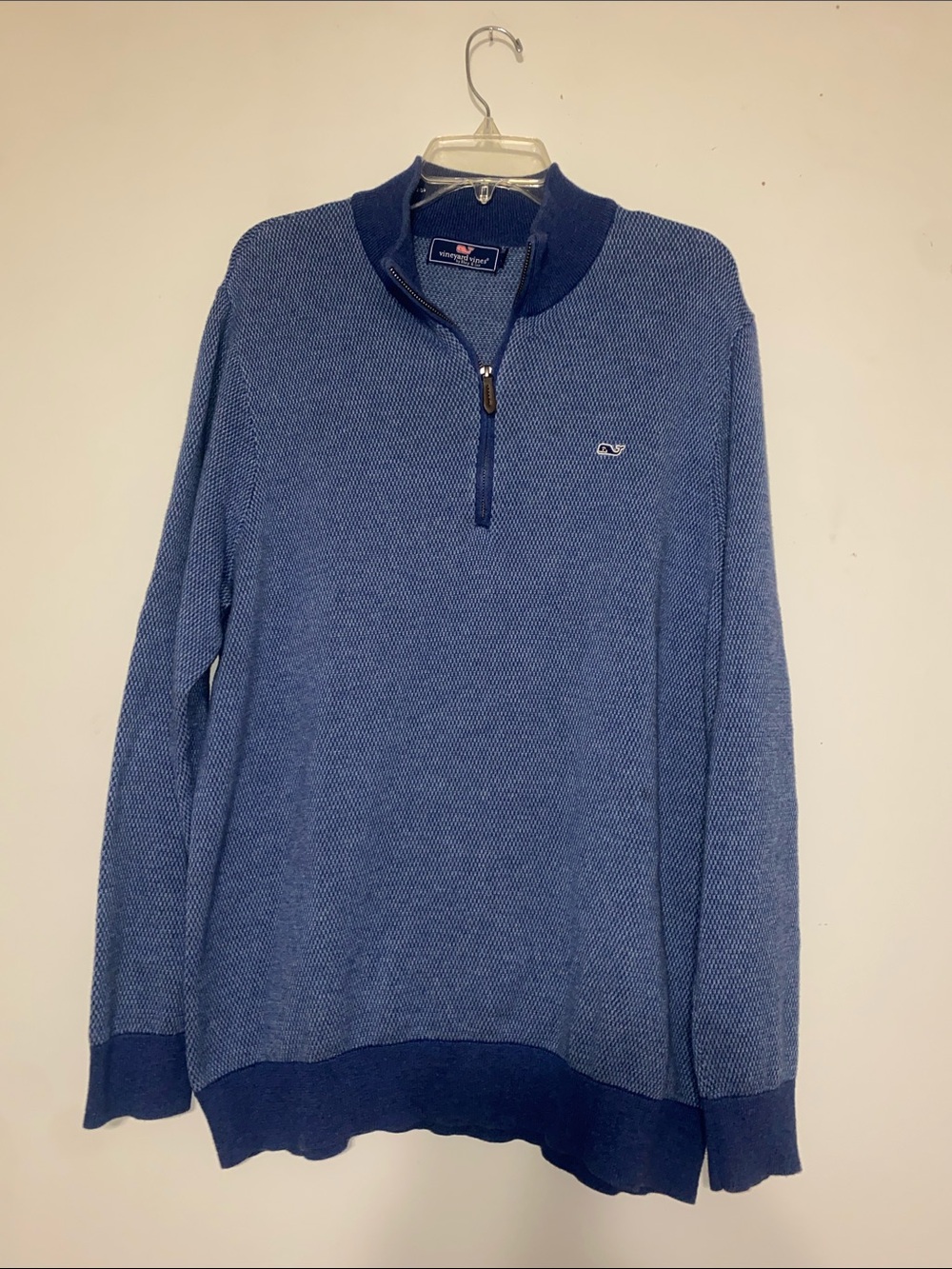 Vineyard Vines Men's Navy and Light Blue Quarter-Zip Sweater